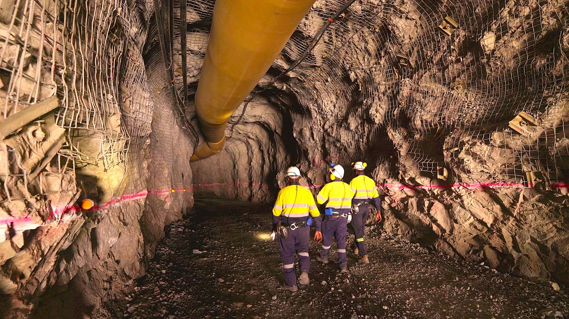 Underground mining team